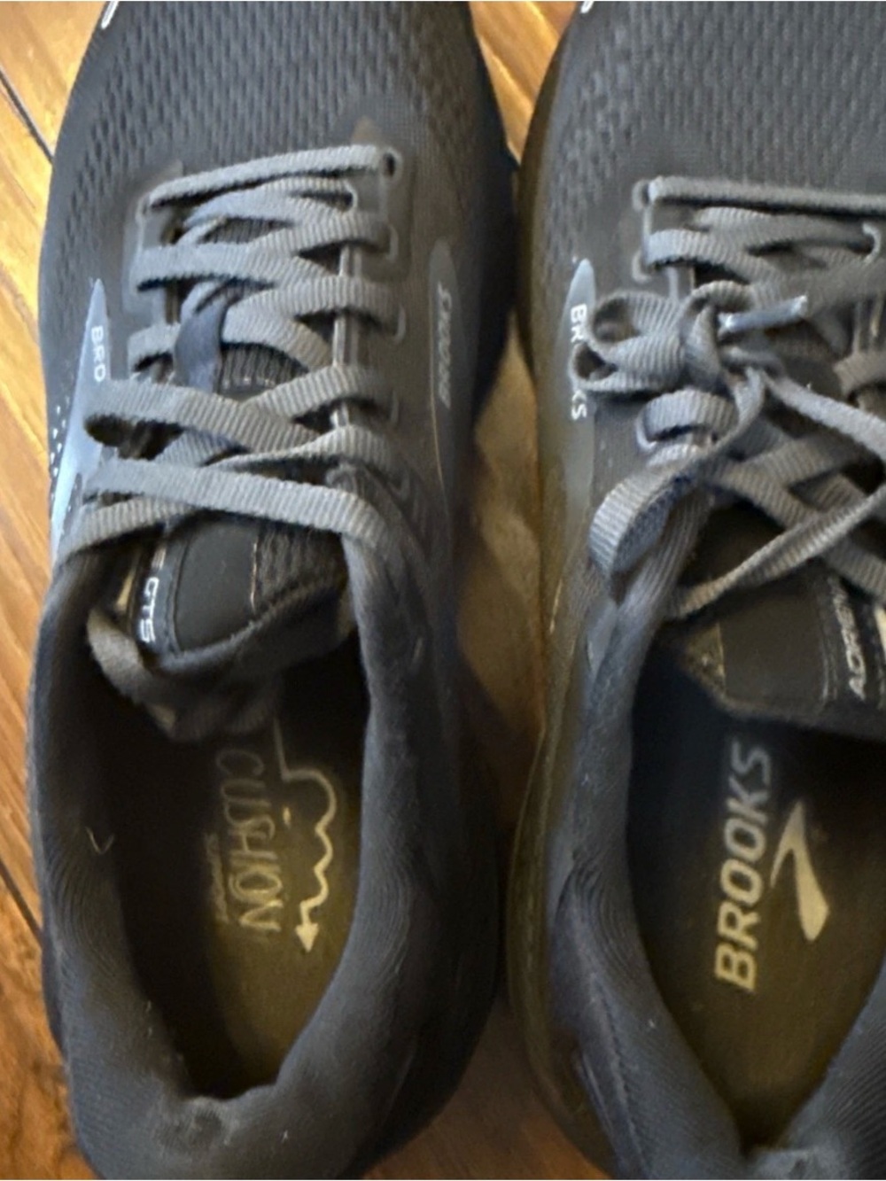 Brooks Adrenaline GTS 22 Women 11 Black Activewear Athletic Running Gym - Picture 8 of 10